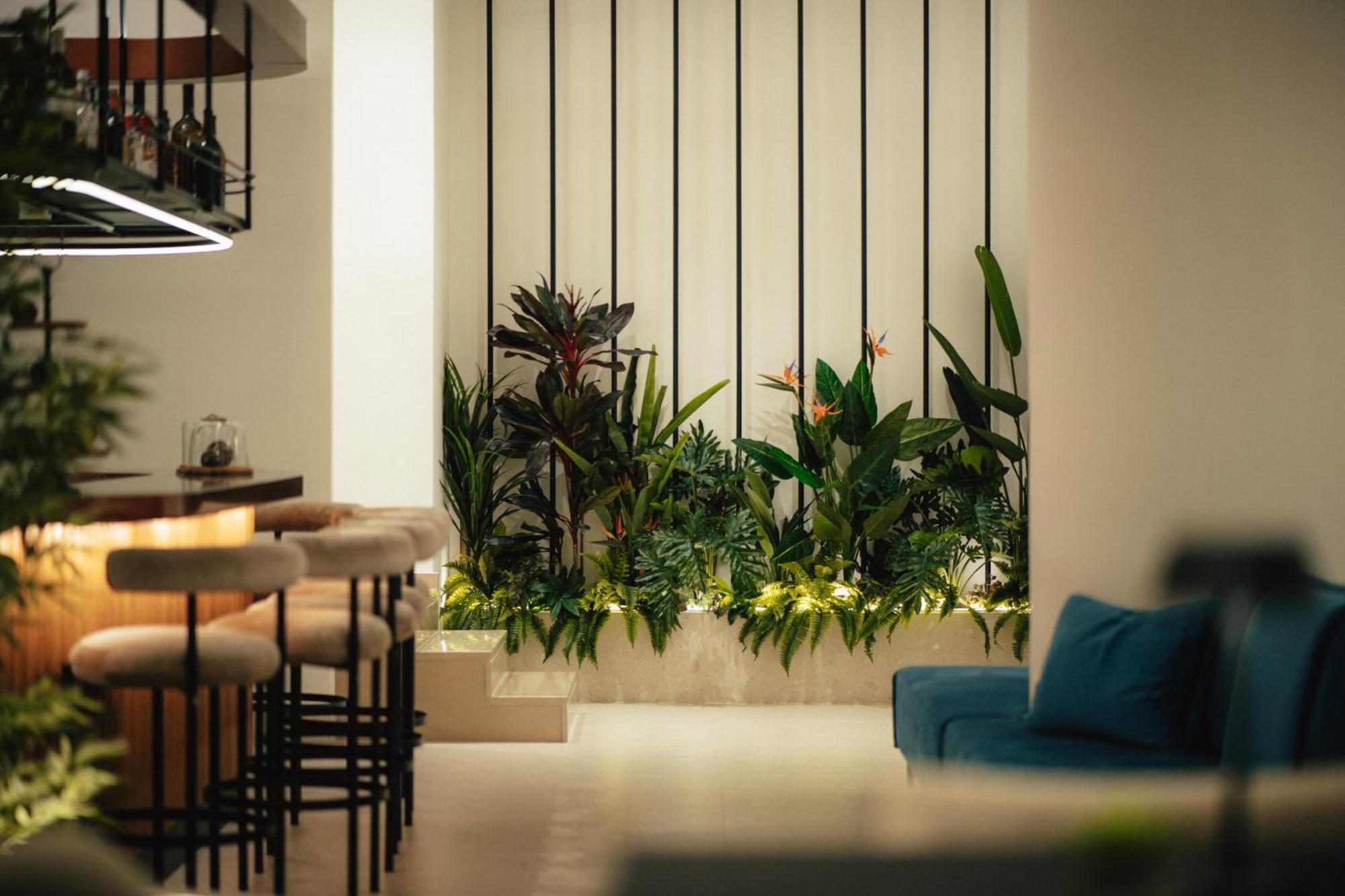 Amario Suites Hotel Aigio Exterior photo